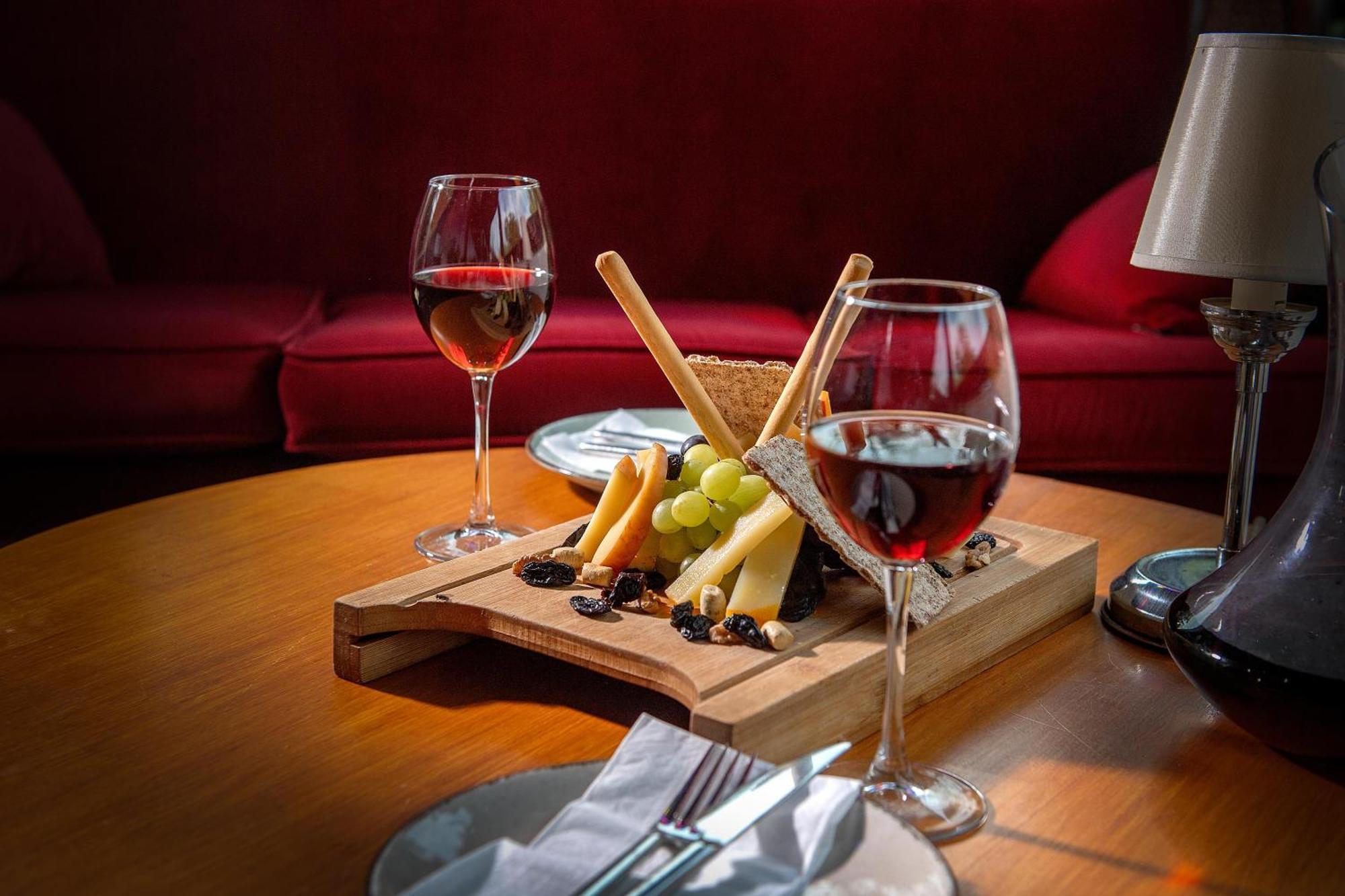 Wineport Lodge Agva Riverside Hotel & Winery Екстериор снимка