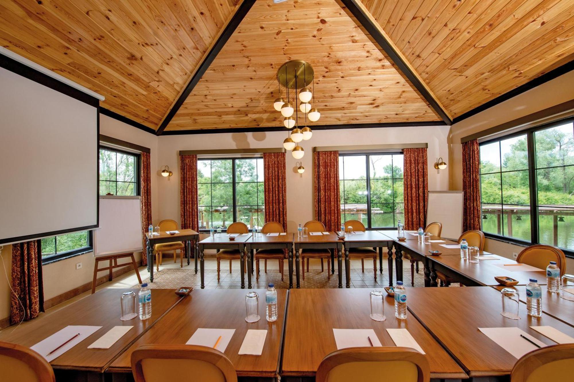 Wineport Lodge Agva Riverside Hotel & Winery Екстериор снимка