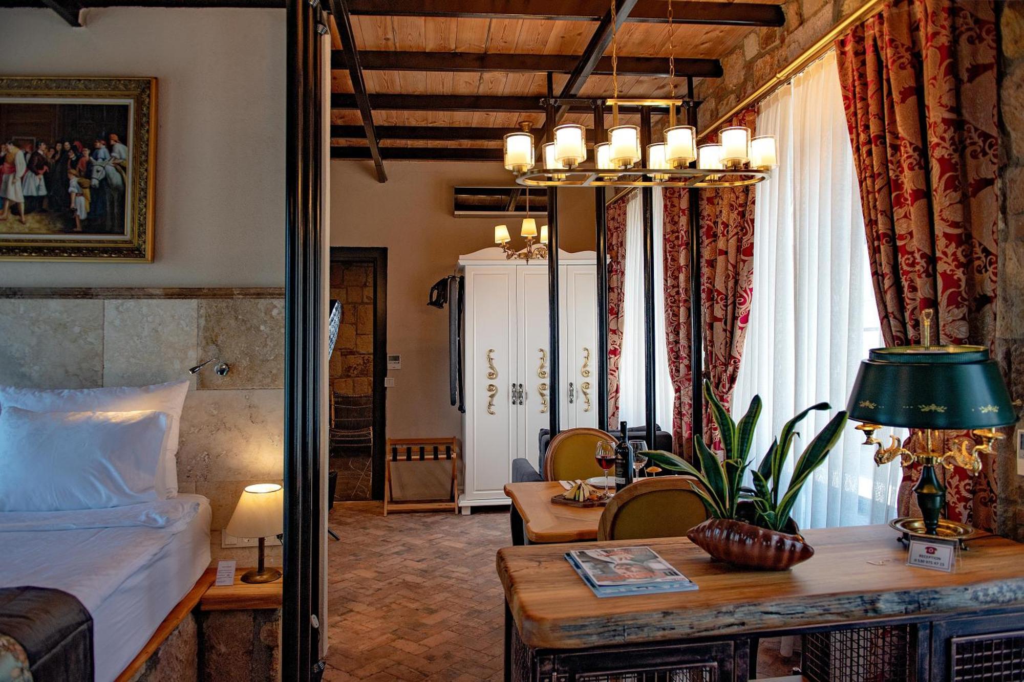 Wineport Lodge Agva Riverside Hotel & Winery Екстериор снимка