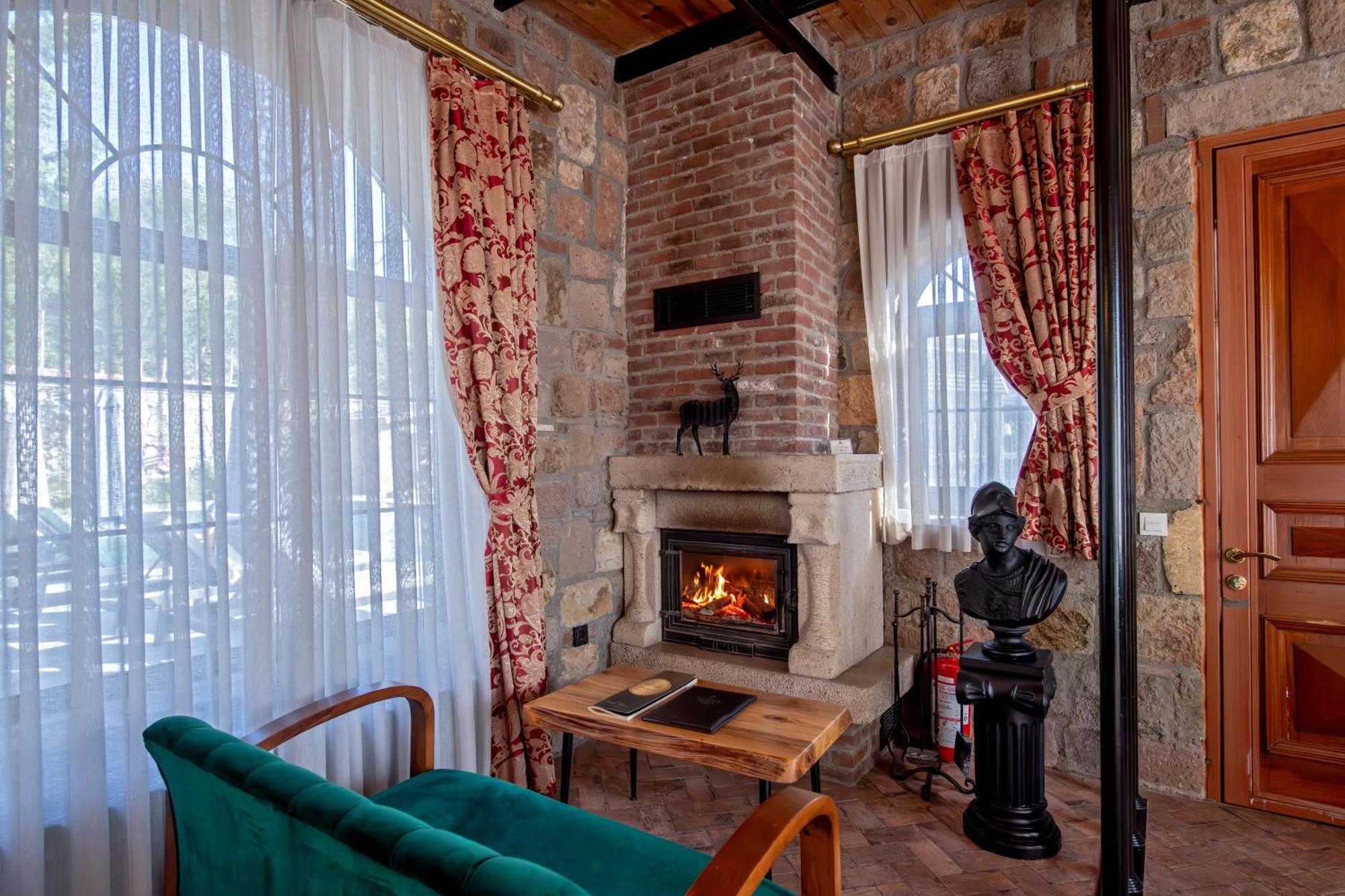 Wineport Lodge Agva Riverside Hotel & Winery Екстериор снимка