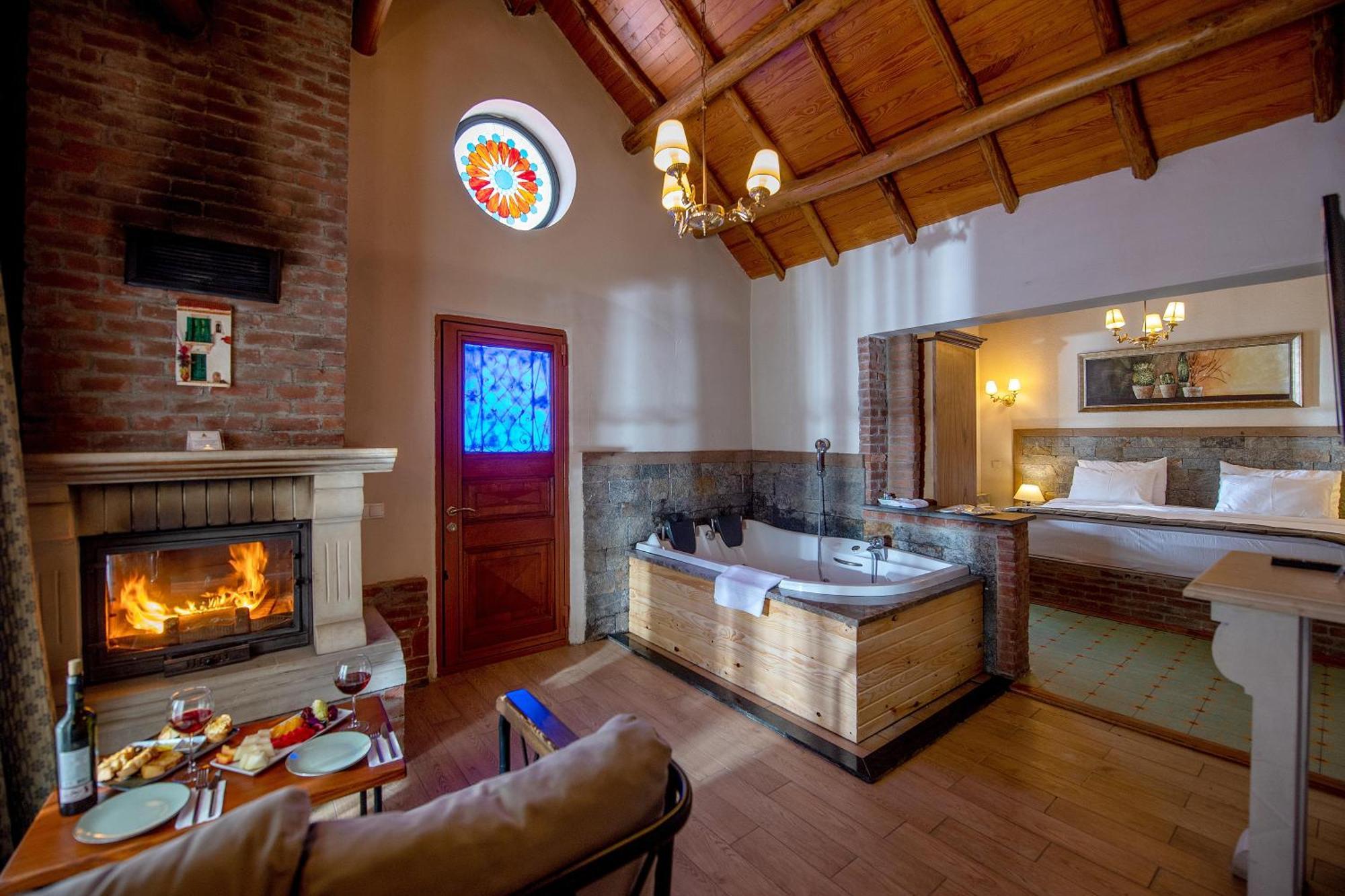 Wineport Lodge Agva Riverside Hotel & Winery Екстериор снимка