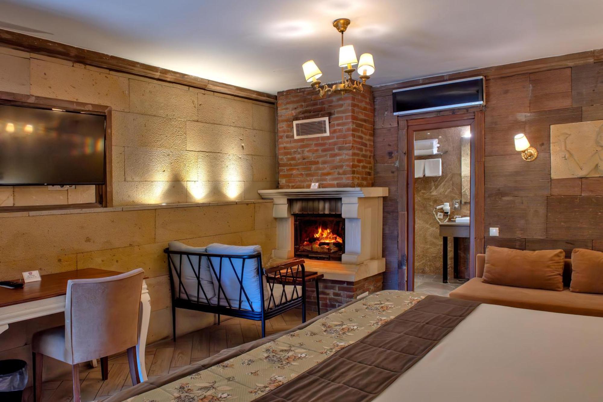 Wineport Lodge Agva Riverside Hotel & Winery Екстериор снимка