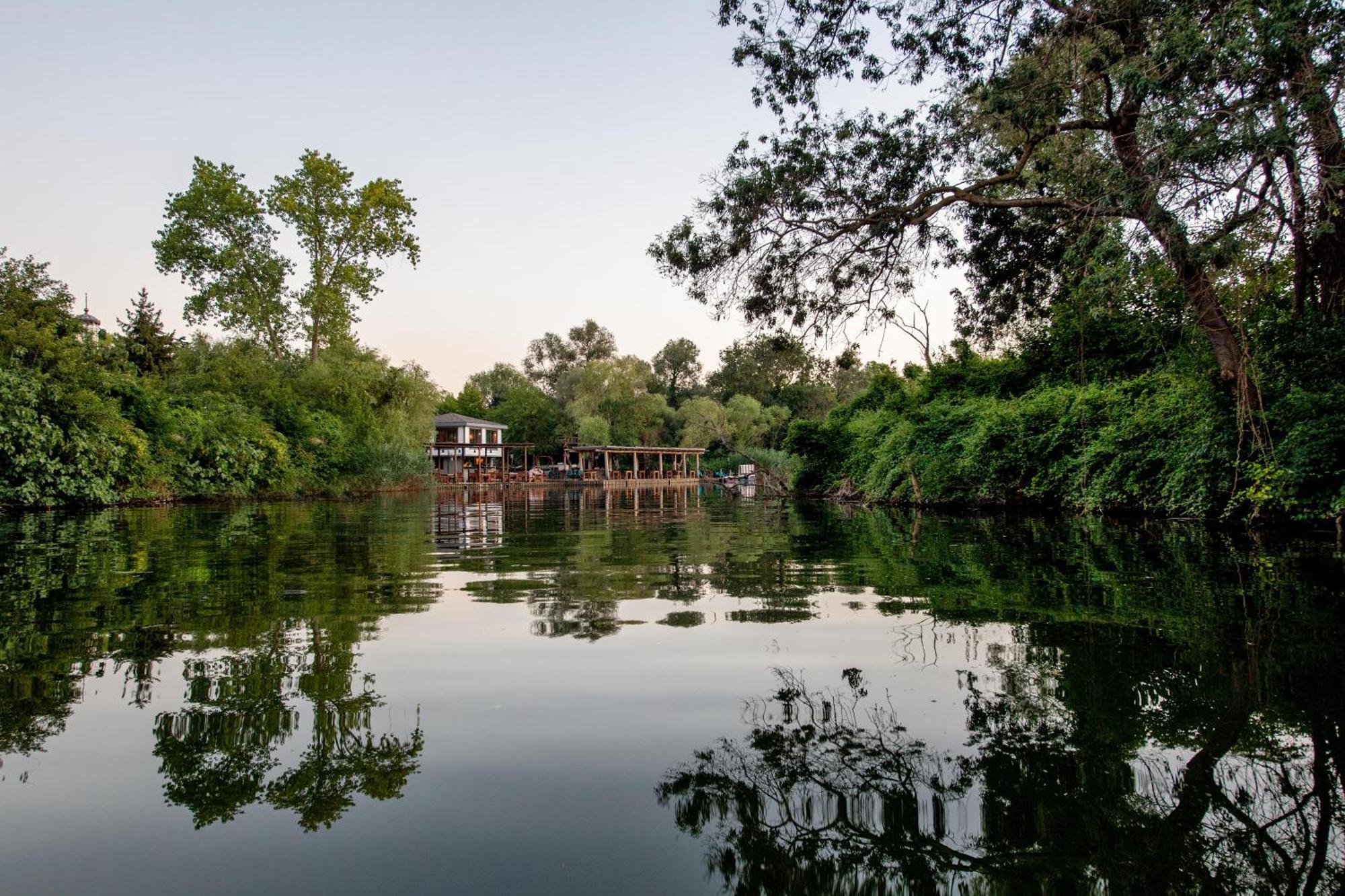 Wineport Lodge Agva Riverside Hotel & Winery Екстериор снимка